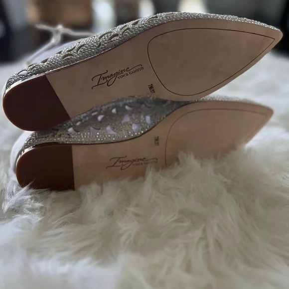 Imagine Vince Camuto Women's Garyn Ballet Flat size 7 - Picture 6 of 6